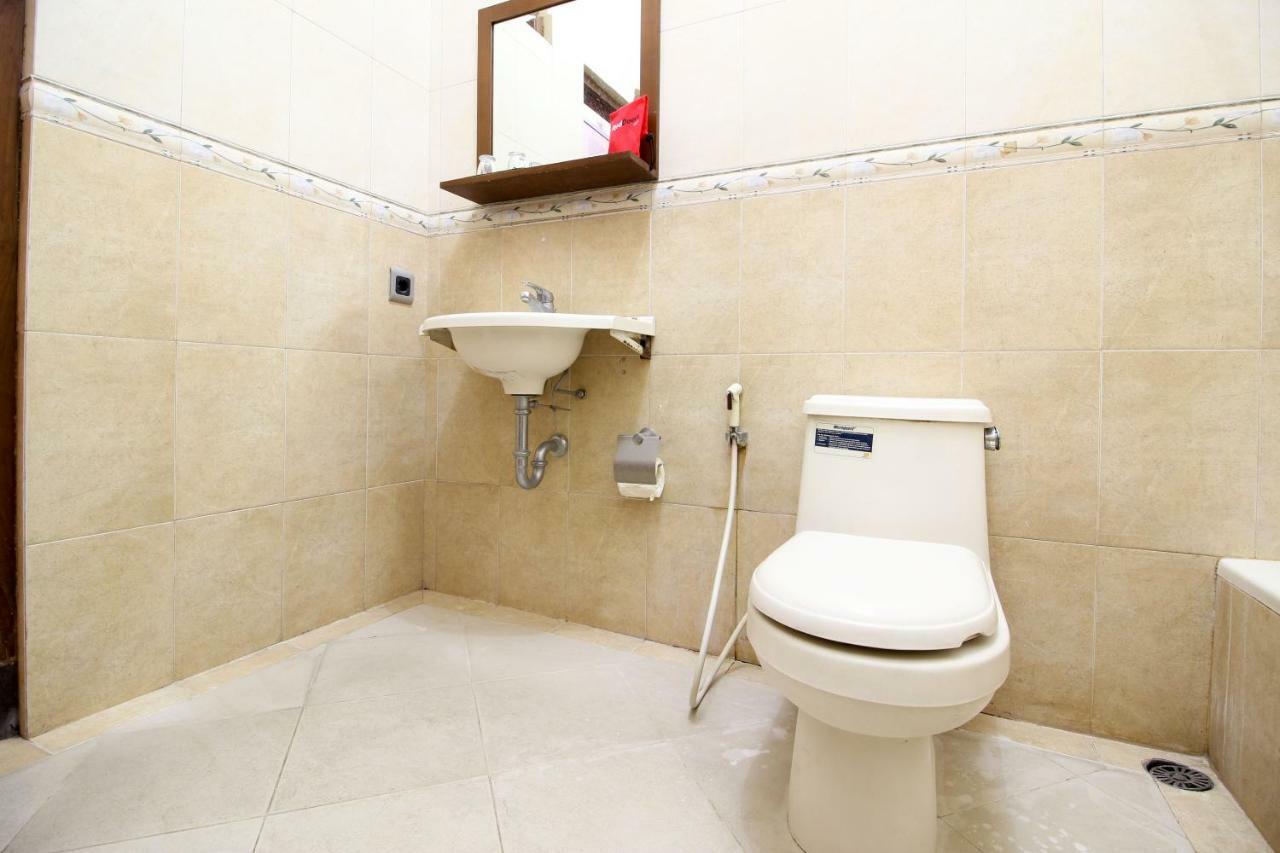Reddoorz Plus @ Tegal Panggung Джокякарта Екстериор снимка